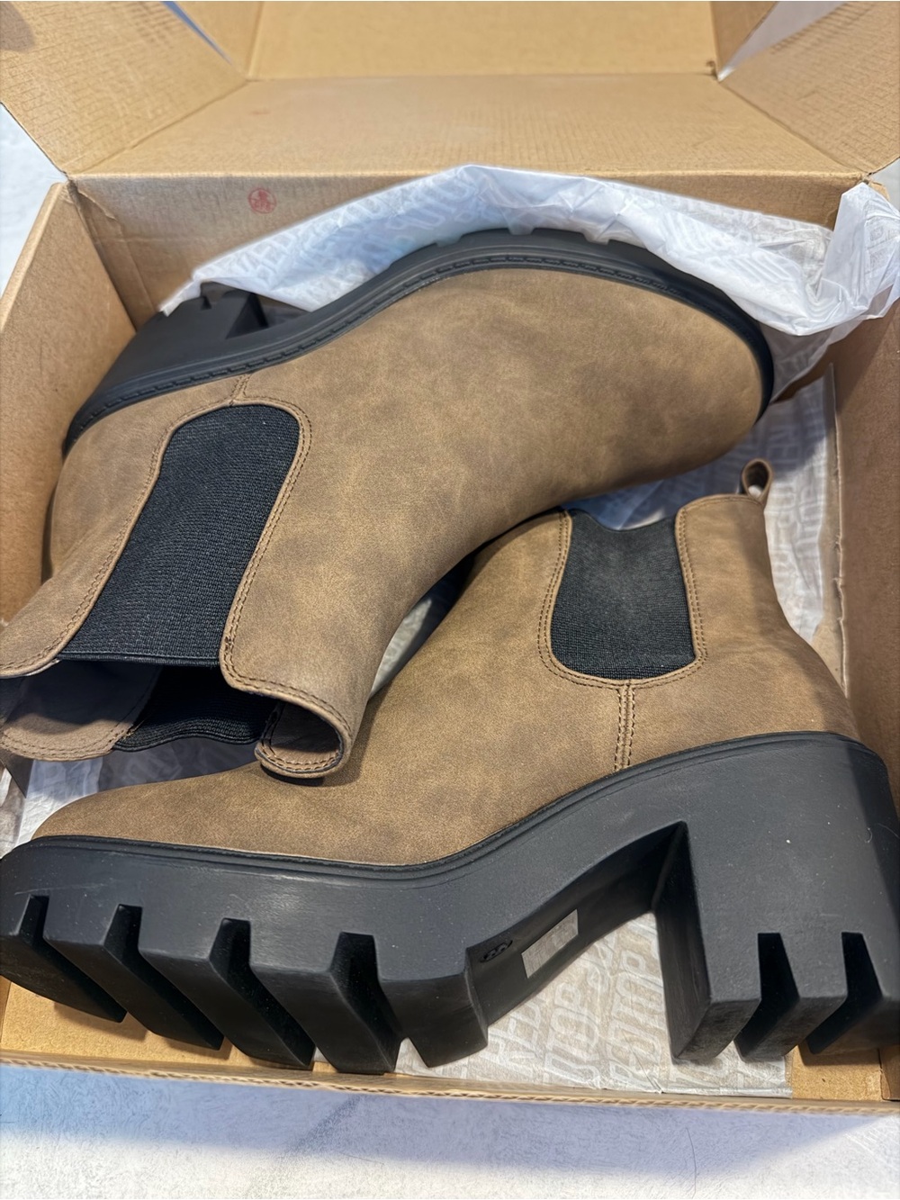 Red top Brown Chelsea Heeled Boots